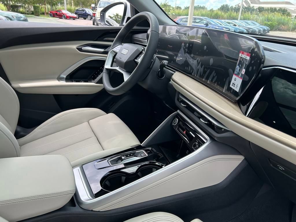 New 2025 Audi Q5 Premium Plus image 33