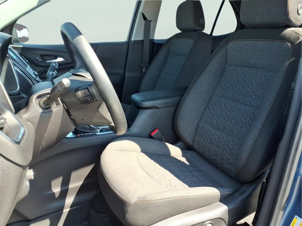 Certified 2024 Chevrolet Equinox LT w/ LPO, Floor Liner Package FWD image 20