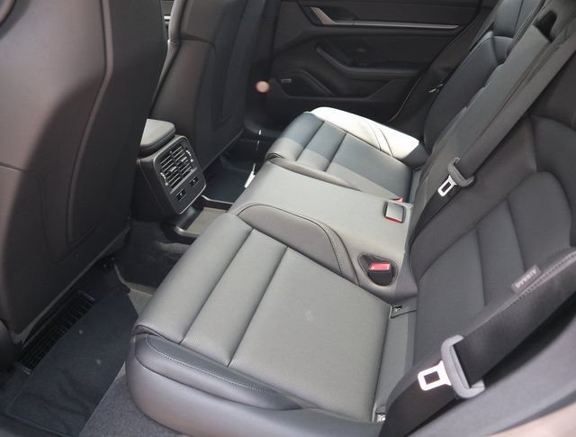 New 2025 Porsche Taycan 4S AWD/4WD image 21