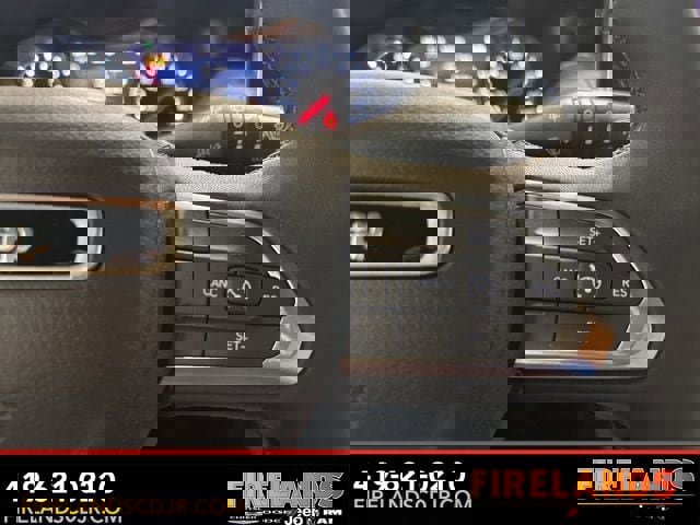 New 2025 Jeep Compass Latitude w/ Sun & Sound Group image 19