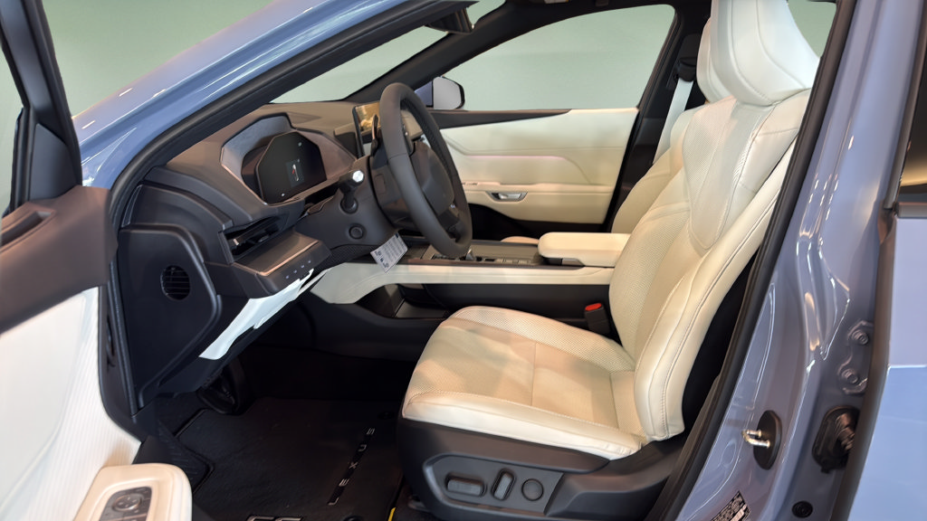 New 2026 Lexus ES 500e w/ Convenience Package AWD/4WD image 11