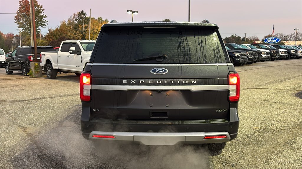 Used 2024 Ford Expedition Max XLT AWD/4WD image 28