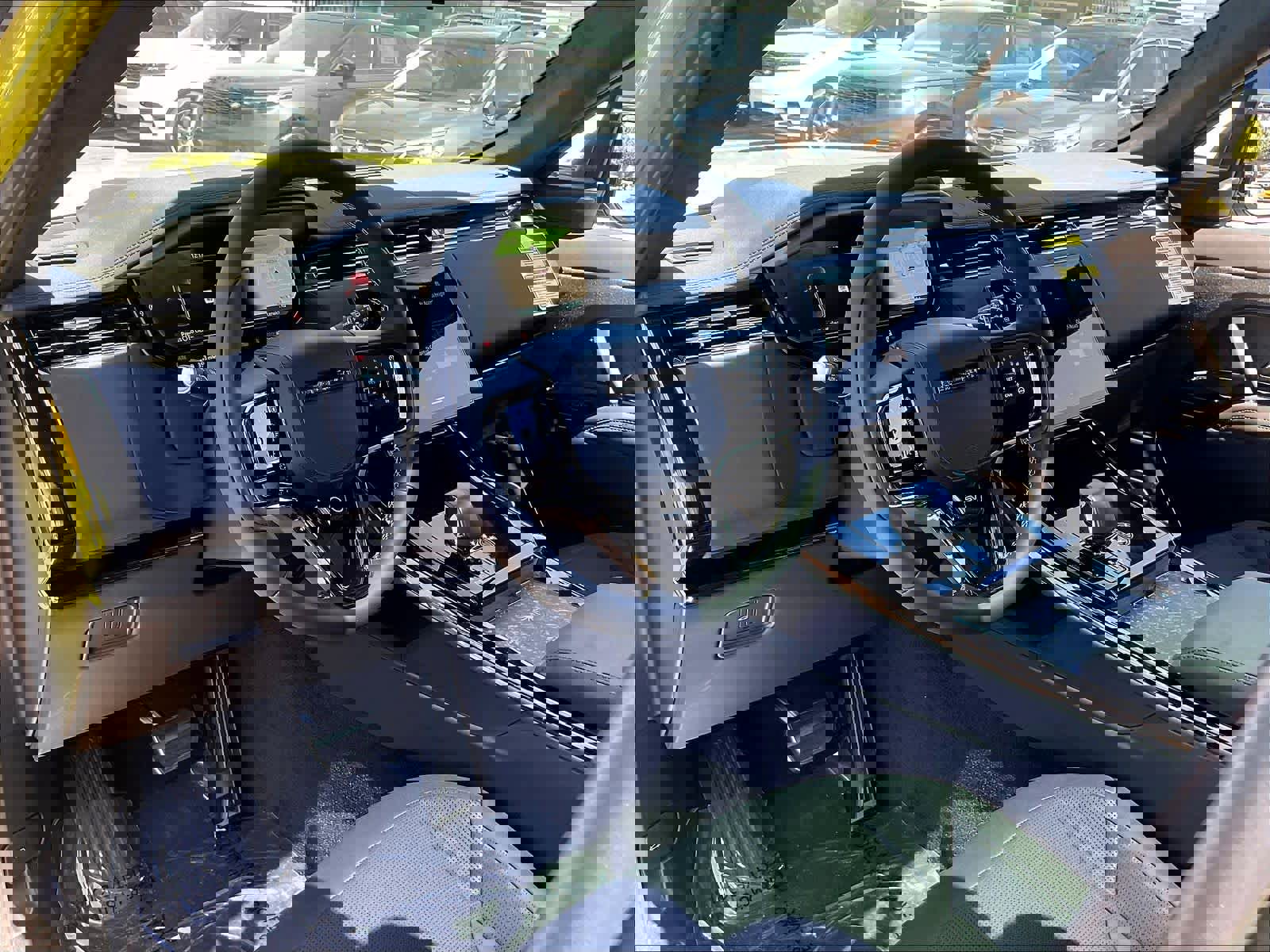 New 2025 Land Rover Range Rover Sport SV Edition Two image 8