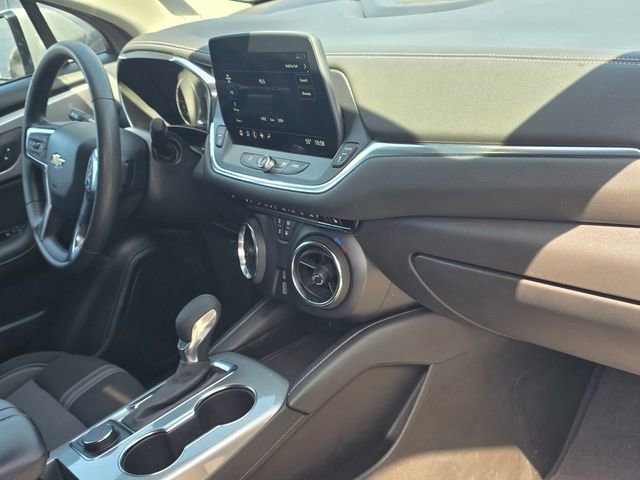 Used 2025 Chevrolet Blazer LT image 20