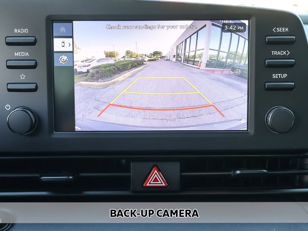 Used 2025 Hyundai Elantra Sport w/ Cargo Package image 5