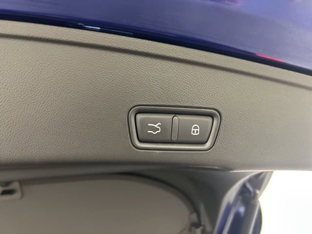 Used 2023 Maserati Grecale Modena AWD/4WD image 36