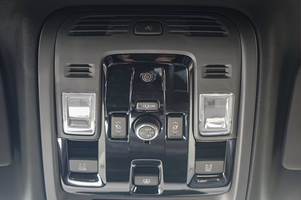 New 2026 Cadillac Escalade ESV Sport w/ Touring Package AWD/4WD image 23