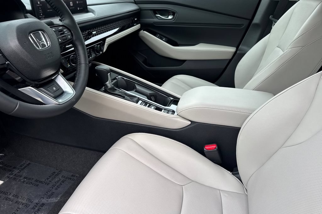New 2026 Honda Accord Touring image 10