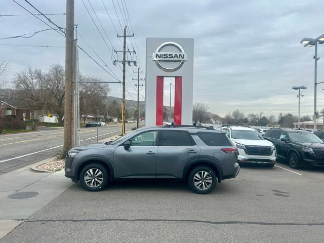 New 2026 Nissan Pathfinder SL AWD/4WD image 1