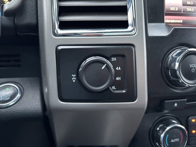 Used 2015 Ford F150 Lariat image 27