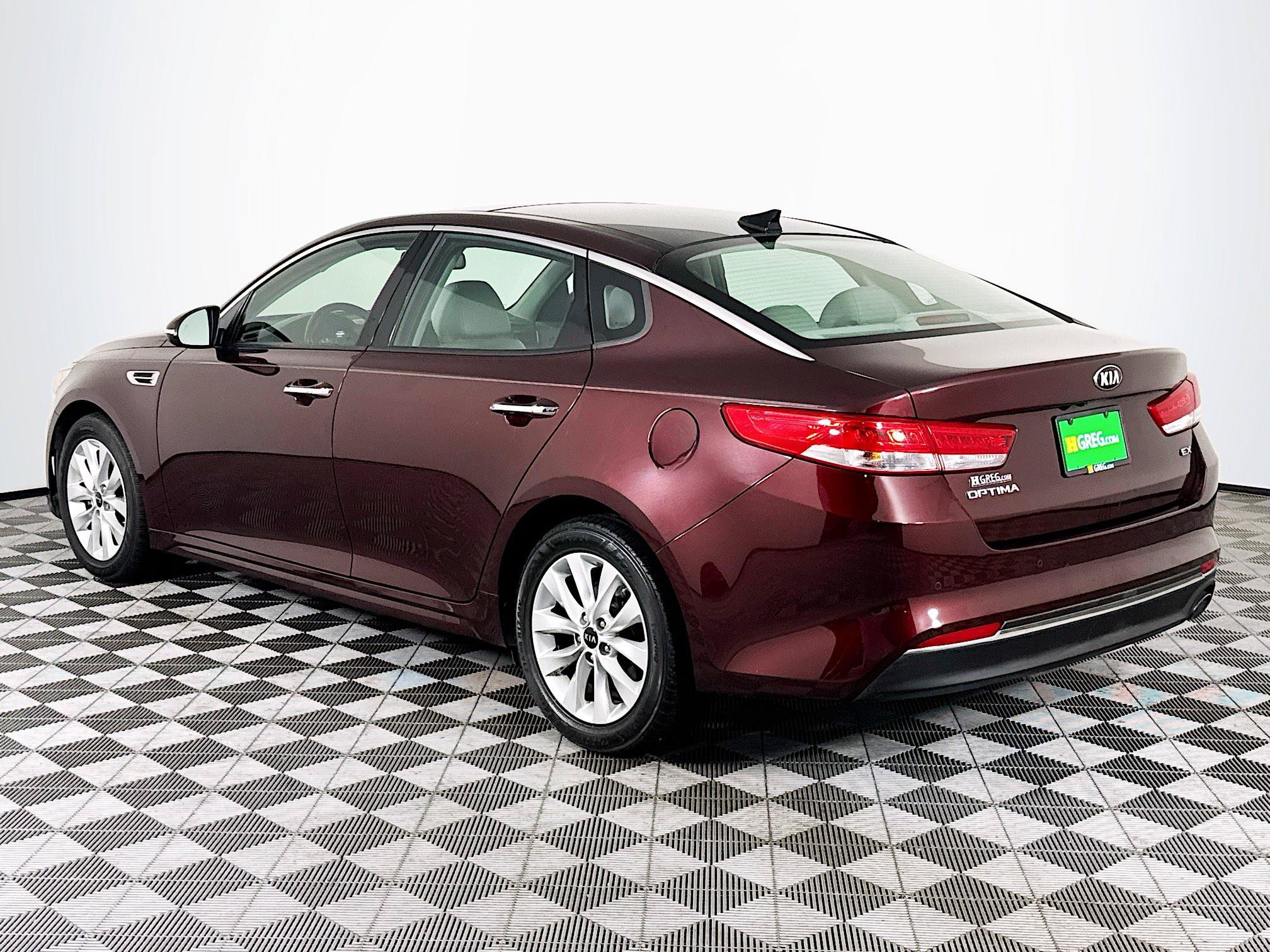 Used 2016 Kia Optima EX w/ Premium Package FWD image 6