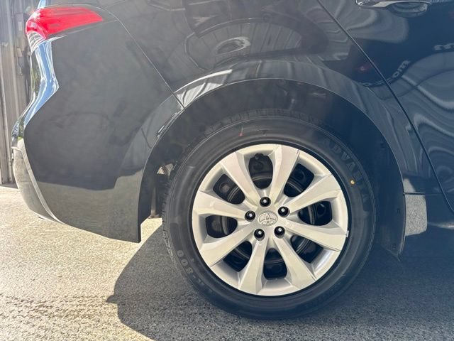 Used 2024 Toyota Corolla LE FWD image 24