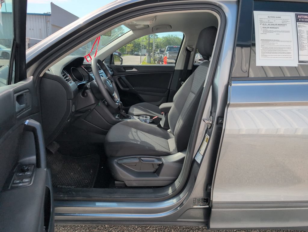 Used 2020 Volkswagen Tiguan S FWD image 9