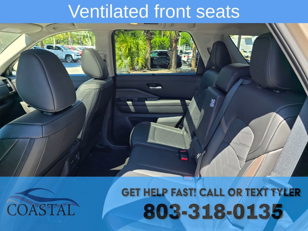 Certified 2024 Nissan Pathfinder Platinum w/ Cargo Package image 17