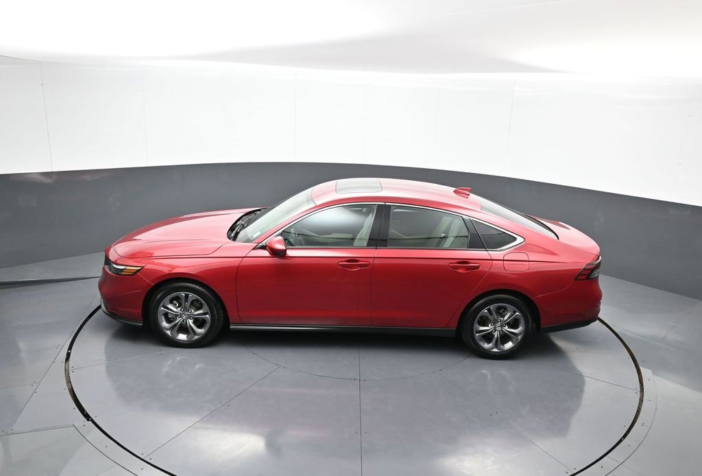 Certified 2024 Honda Accord EX image 82