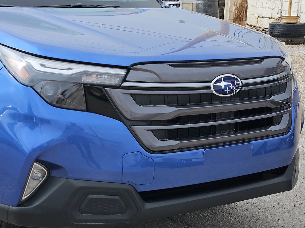 Used 2026 Subaru Forester Premium AWD/4WD image 7