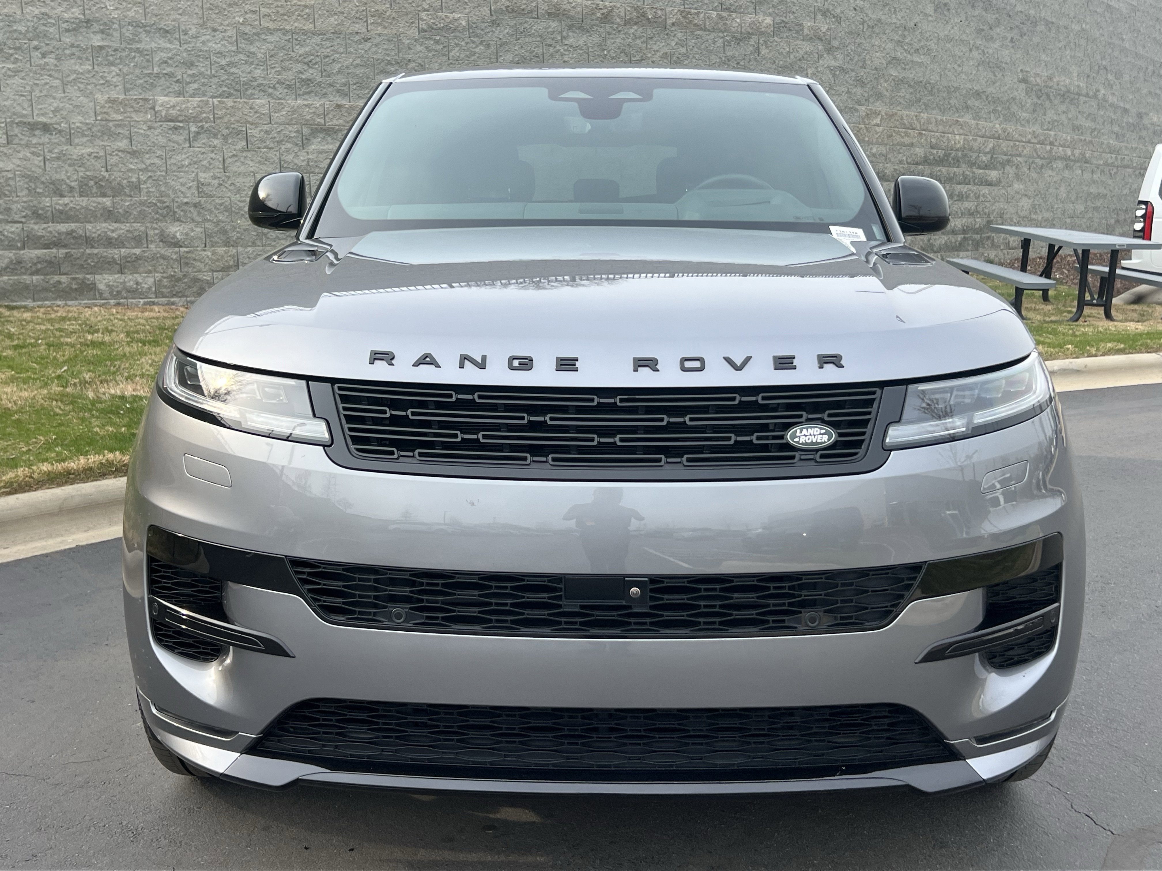 Certified 2025 Land Rover Range Rover Sport Autobiography AWD/4WD image 9