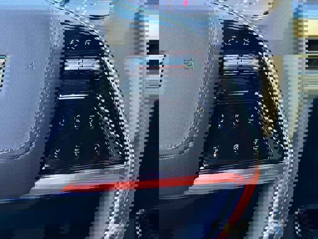 New 2025 Cadillac Escalade IQ Luxury 2 image 30