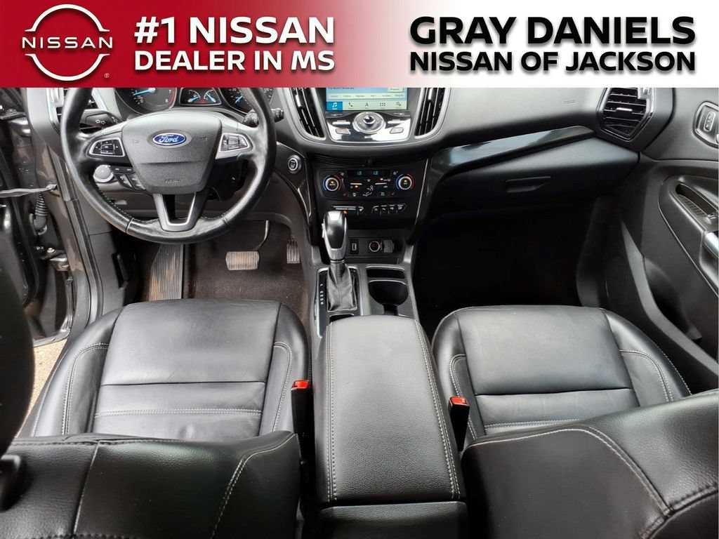 Used 2019 Ford Escape Titanium FWD image 16
