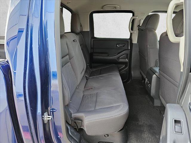 Used 2022 Nissan Frontier SV image 19