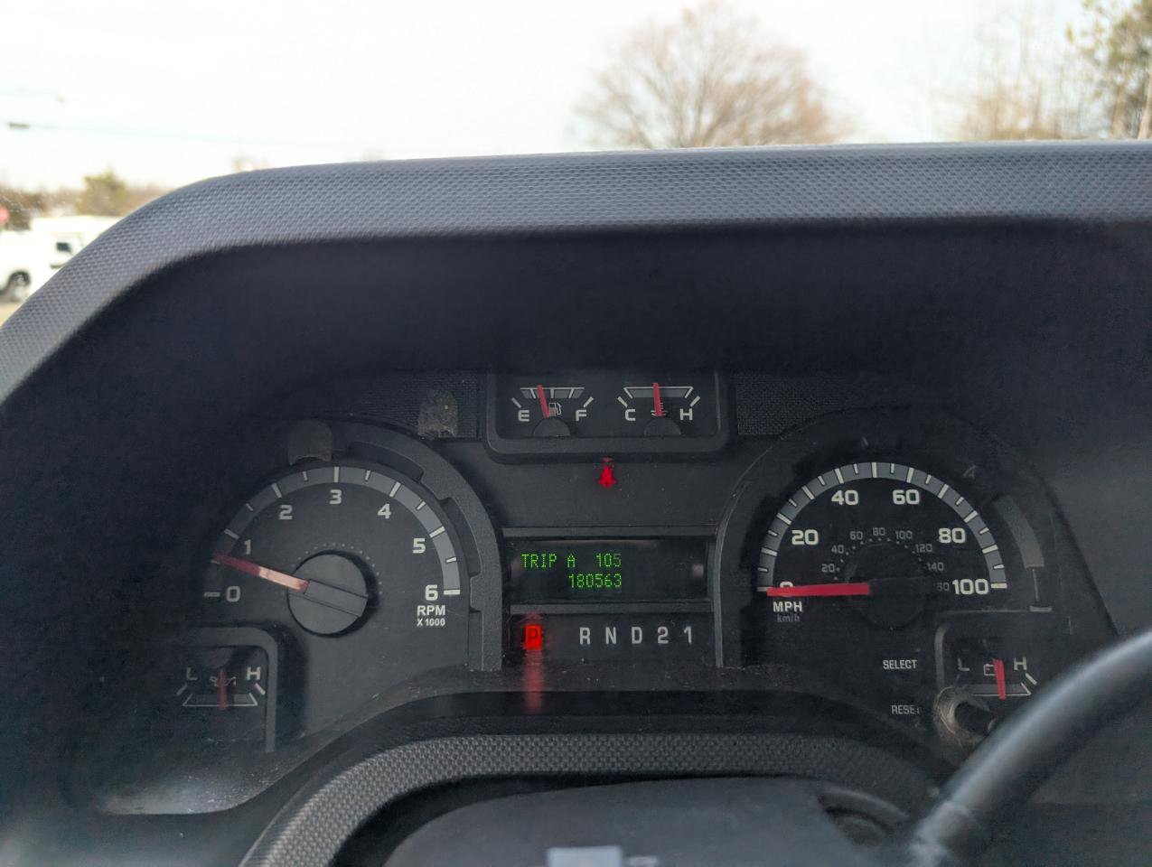 Used 2011 Ford E-350 and Econoline 350 XLT image 16