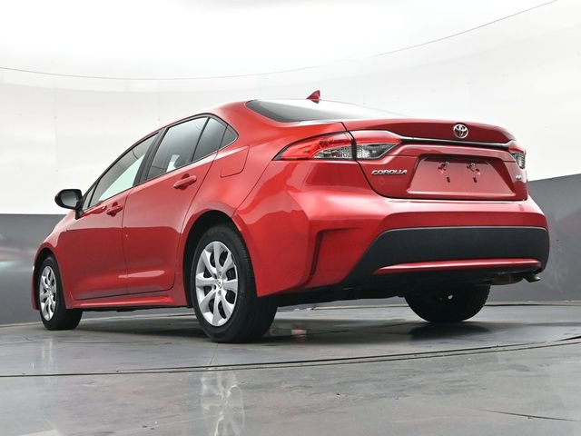 Used 2021 Toyota Corolla LE FWD image 31