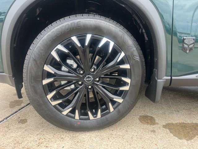 New 2026 Nissan Rogue SV FWD image 8