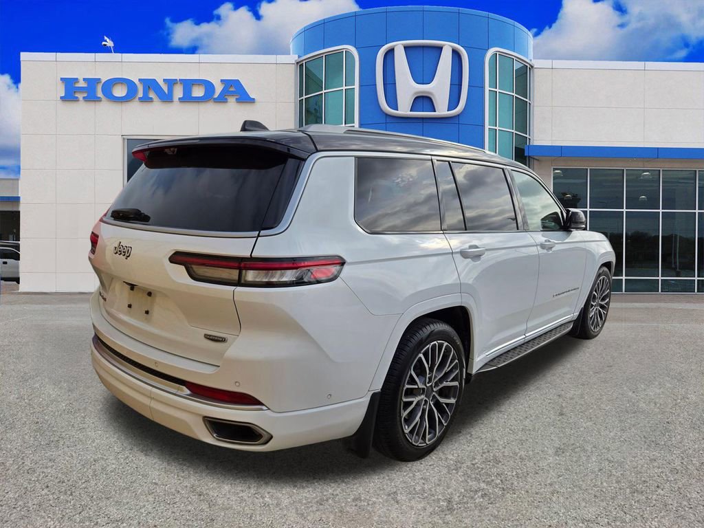 Used 2021 Jeep Grand Cherokee L Summit AWD/4WD image 2