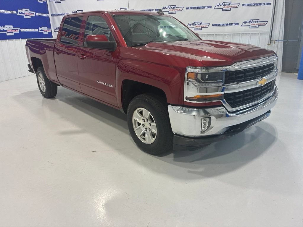 Used 2018 Chevrolet Silverado 1500 LT w/ All Star Edition AWD/4WD image 9