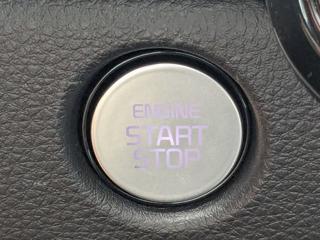 Certified 2025 Kia Carnival SX FWD image 31
