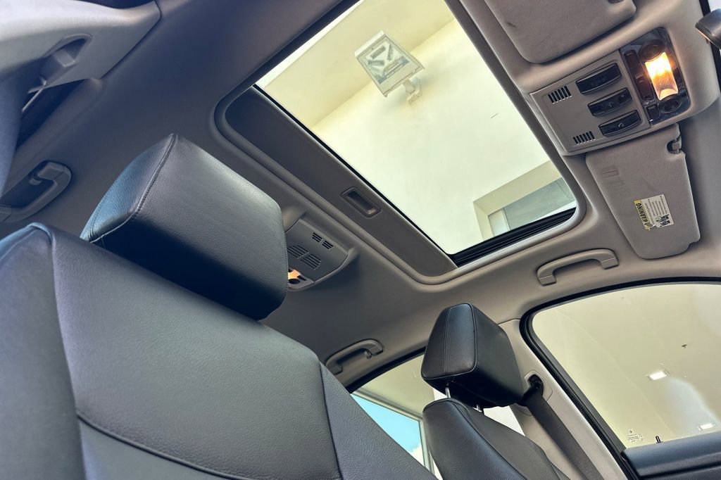 Used 2008 BMW 335i Sedan RWD image 17