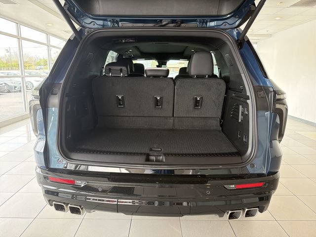 Certified 2026 Chevrolet Traverse High Country w/ LPO, Floor Liner Package FWD image 15