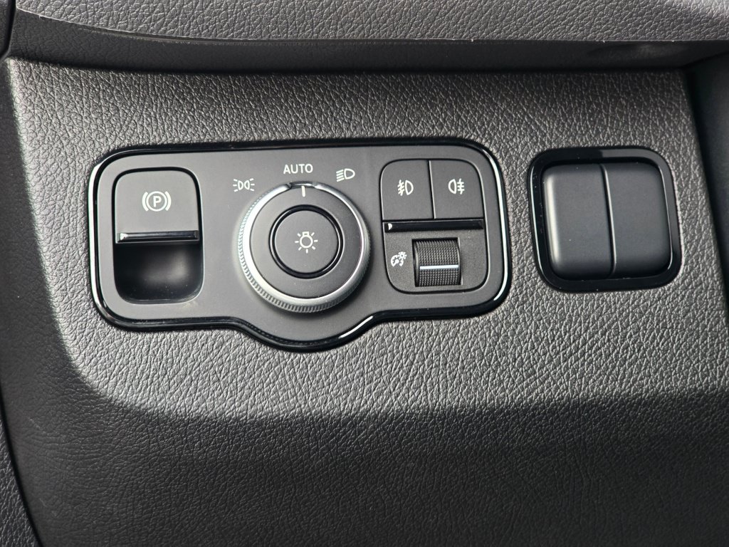 New 2026 Mercedes-Benz Sprinter 2500 image 36