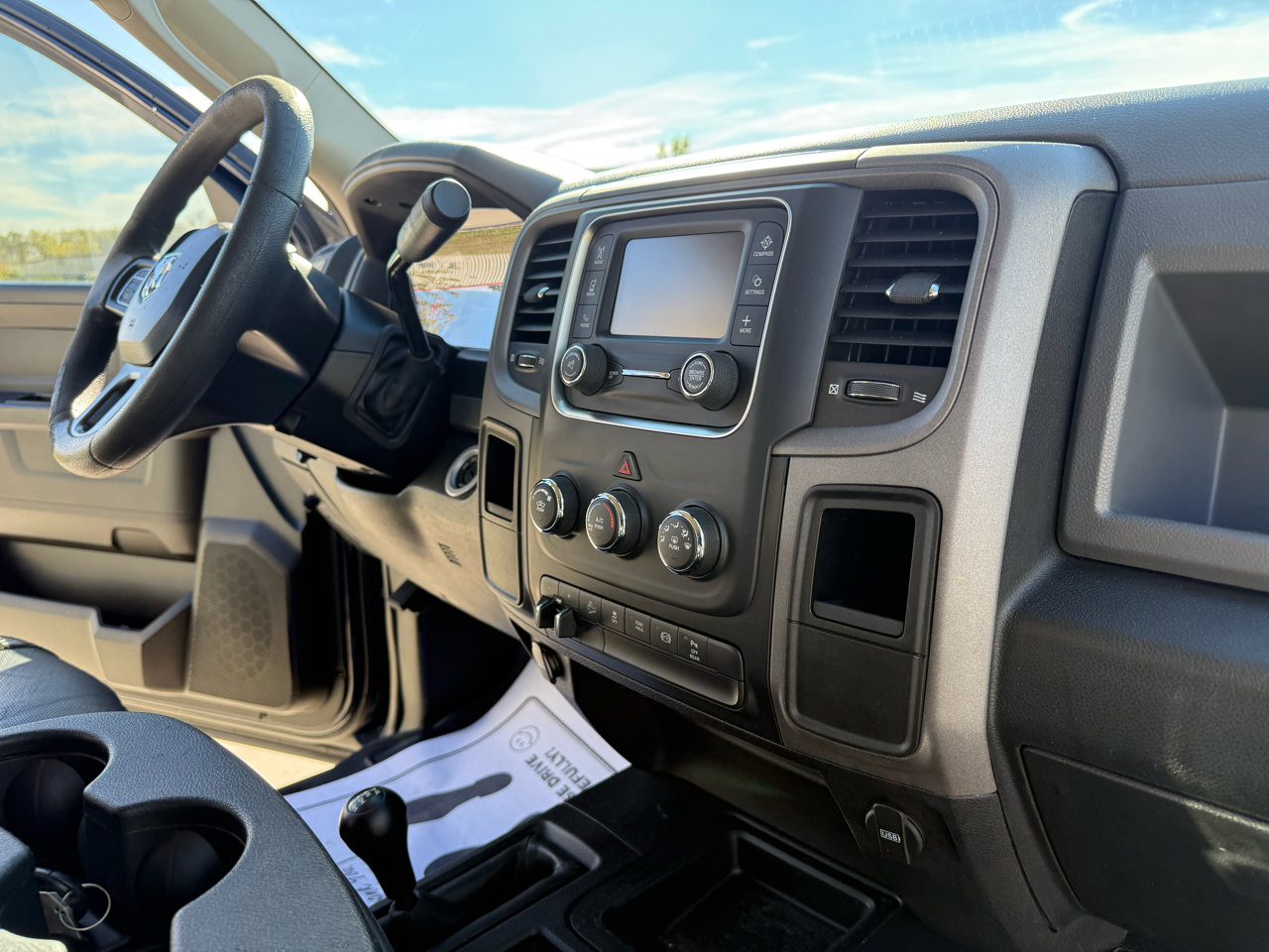 Used 2018 RAM 2500 Tradesman w/ Chrome Appearance Group image 27