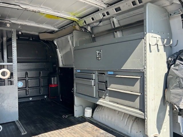 Used 2019 Chevrolet Express 2500 w/ Driver Convenience Package RWD image 9
