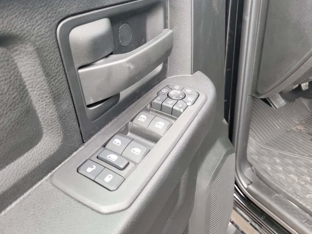 New 2026 RAM 2500 Warlock AWD/4WD image 14