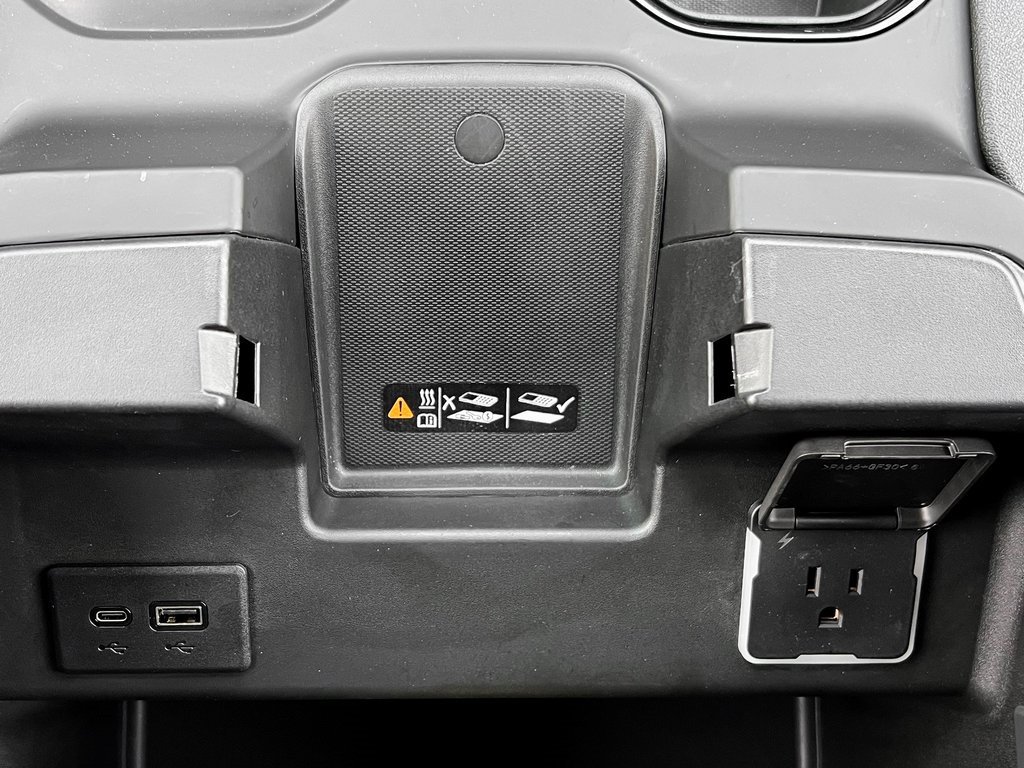 Used 2024 GMC Sierra 1500 AT4 image 26