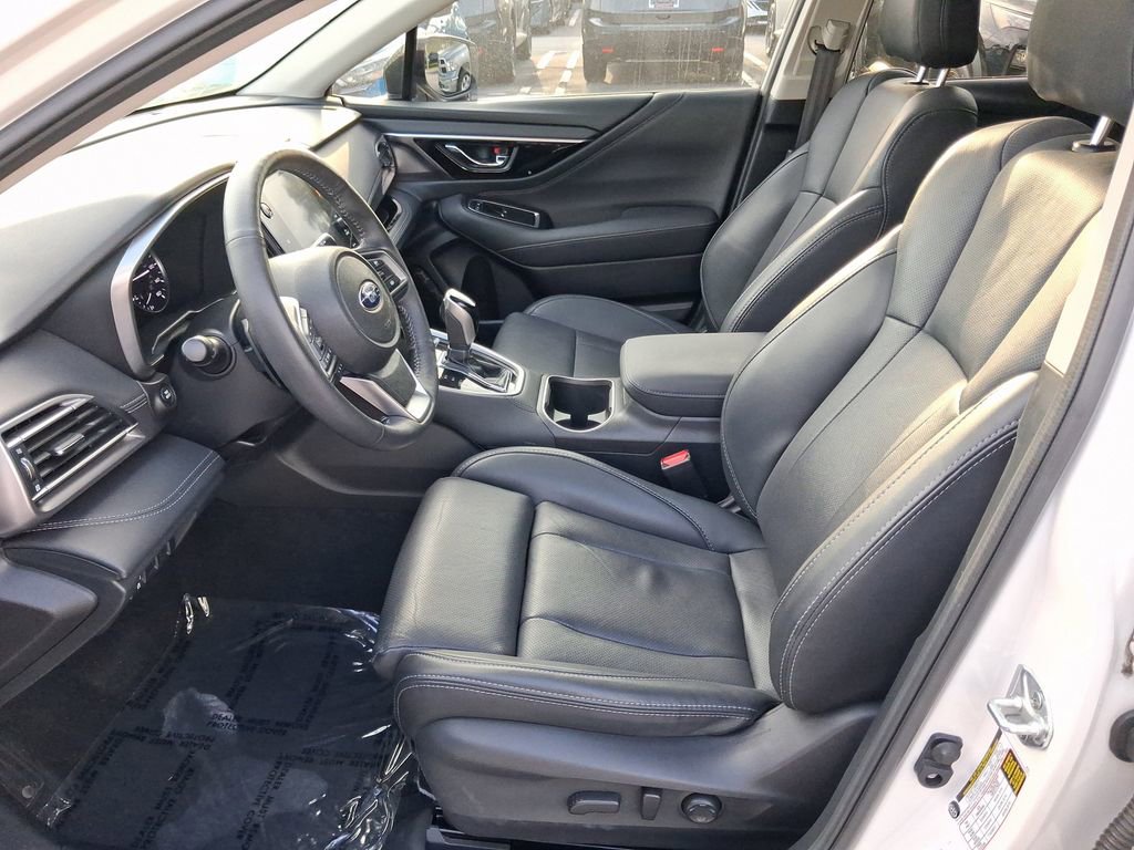 Used 2023 Subaru Outback Limited AWD/4WD image 14