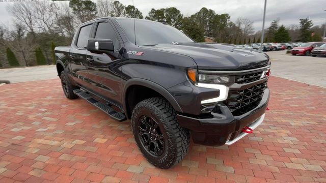 Used 2023 Chevrolet Silverado 1500 ZR2 w/ Technology Package image 3