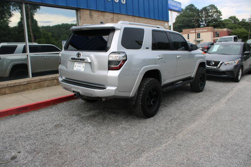 Used 2018 Toyota 4Runner SR5 RWD image 5