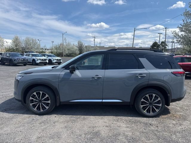 New 2026 Nissan Pathfinder Platinum w/ Cargo Package AWD/4WD image 9