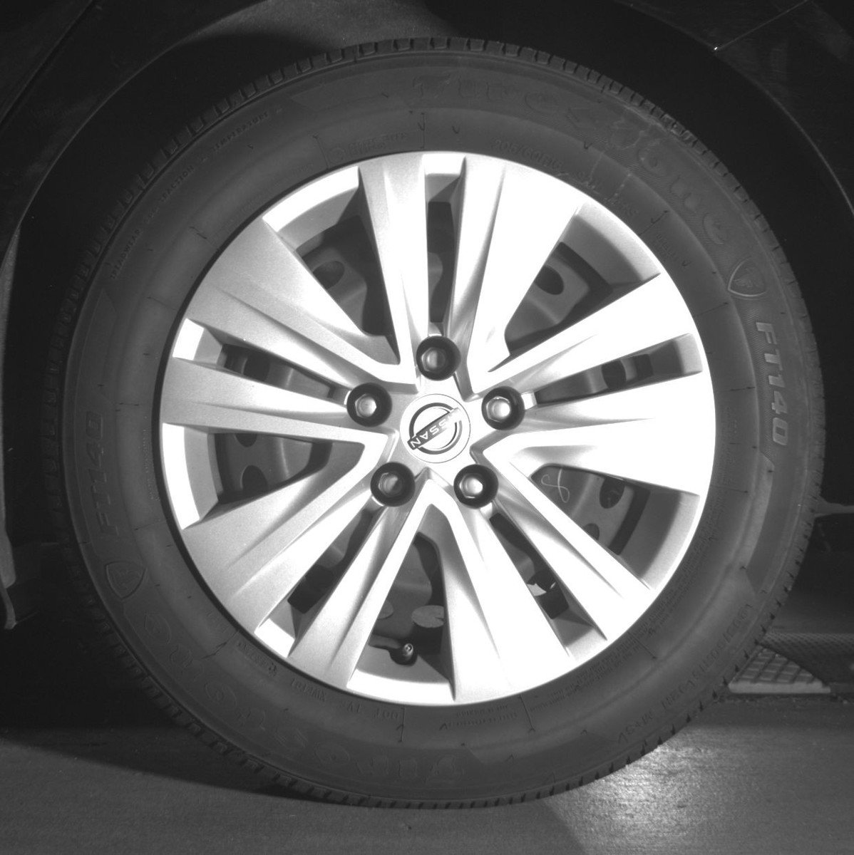 Used 2025 Nissan Sentra S FWD image 14