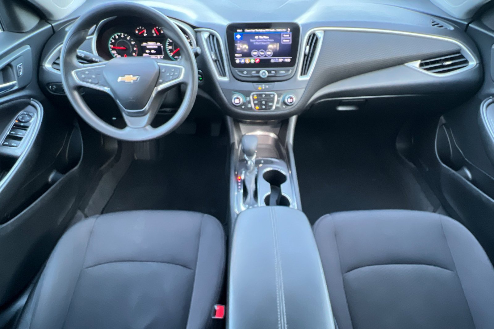 Used 2022 Chevrolet Malibu LT image 18