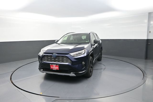 Certified 2019 Toyota RAV4 XSE w/ XSE Weather Package AWD/4WD image 55