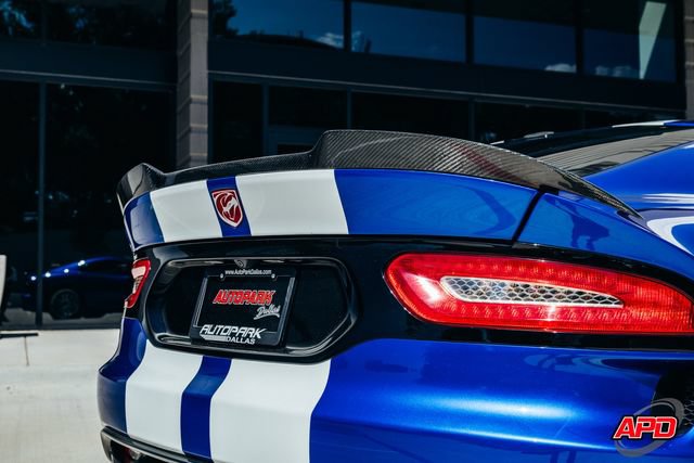 Used 2013 SRT Viper GTS w/ GTS Laguna Interior Pkg RWD image 44