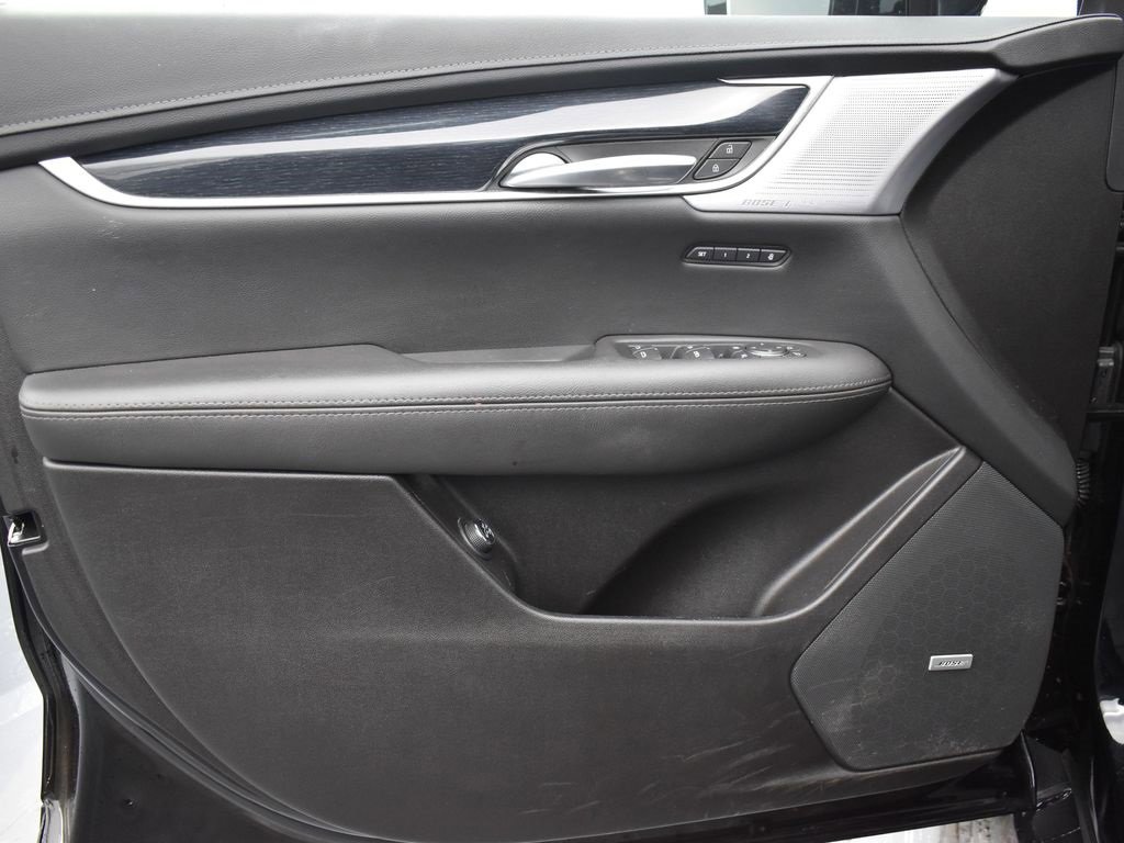 Certified 2024 Cadillac XT5 Premium Luxury w/ Technology Package image 9