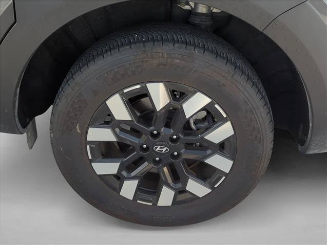 Used 2026 Hyundai Santa Cruz SEL FWD image 6