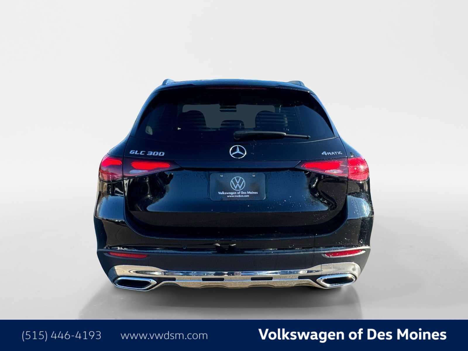 Used 2024 Mercedes-Benz GLC 300 4MATIC image 5