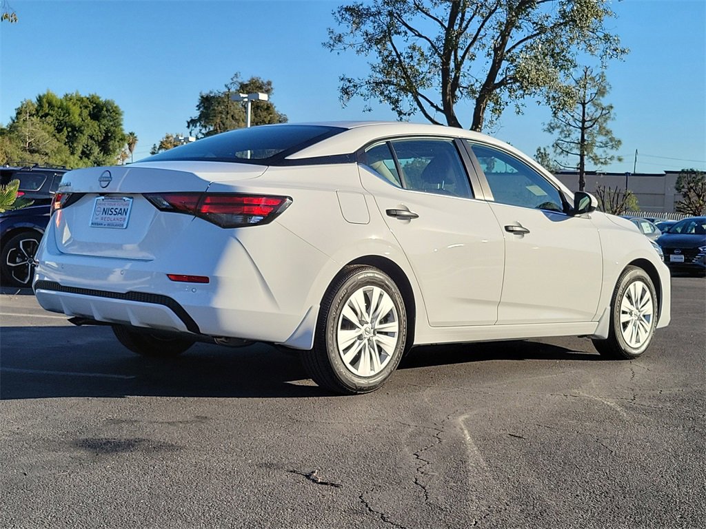 New 2025 Nissan Sentra S image 2