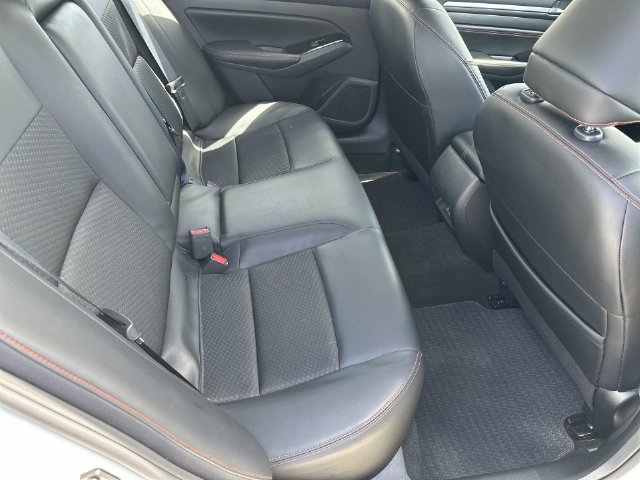 Used 2023 Nissan Altima 2.5 SR AWD/4WD image 31